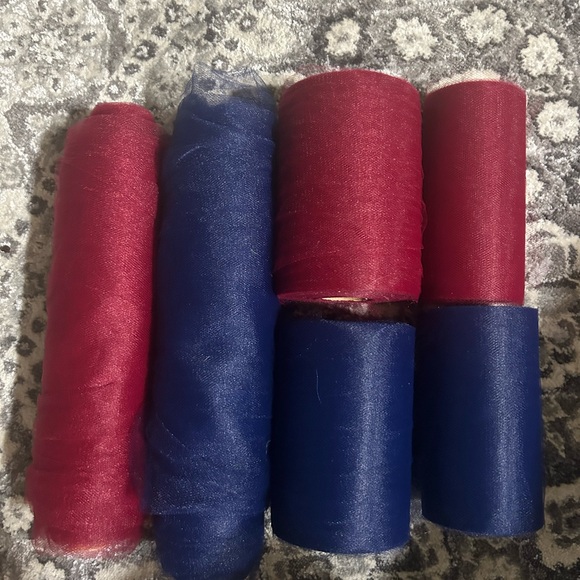 Lots of Blue & Red Tulle - Picture 6 of 6